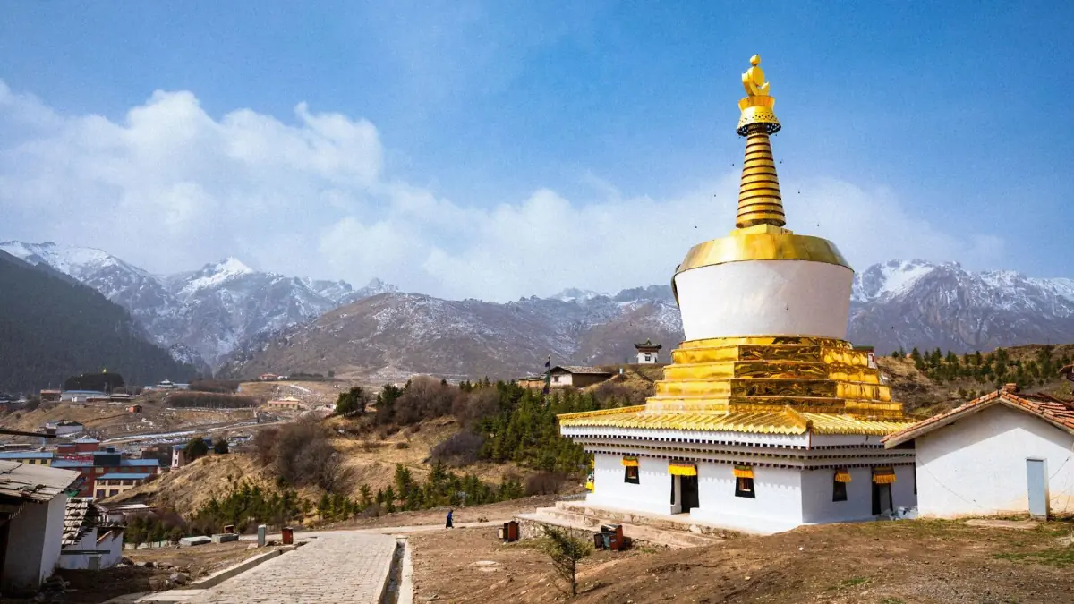 5.3-Magnitude Earthquake Strikes Tibet Amid Flood Crisis