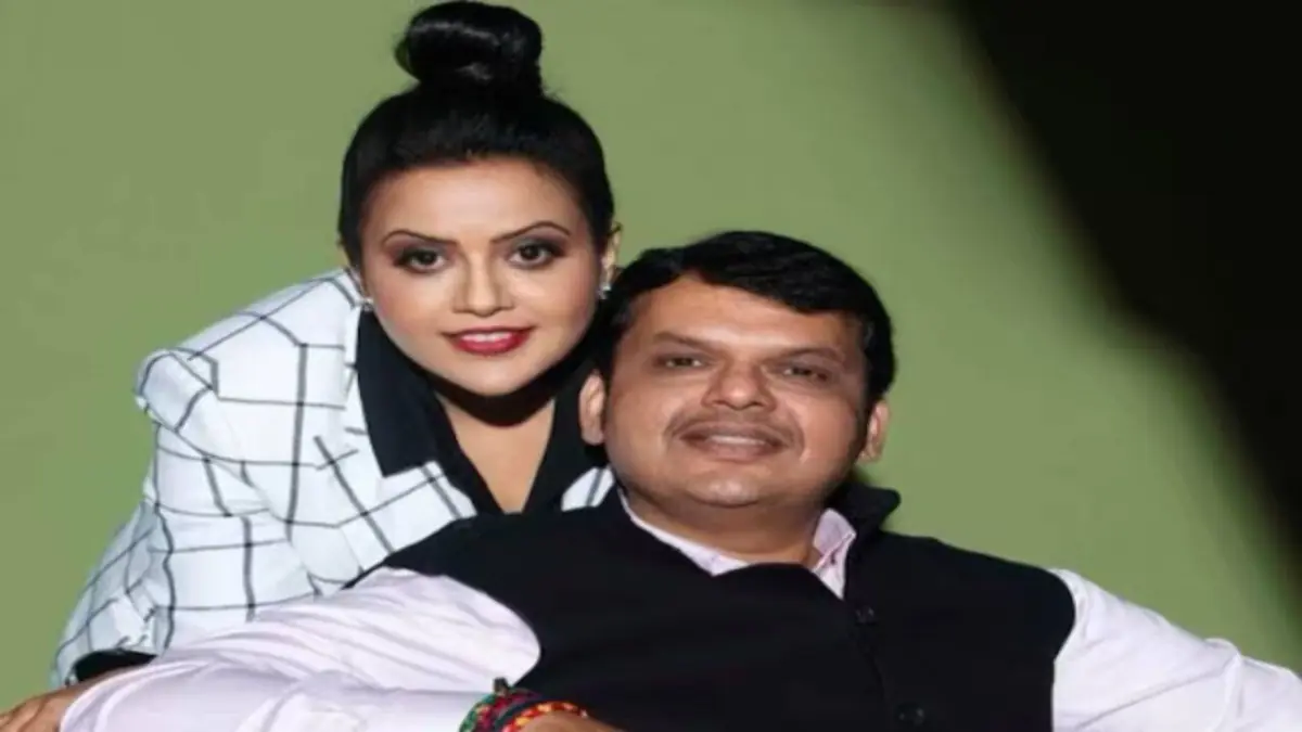अमृता फडणवीस ने कहा- मुस्लिमों का नवरात्रि में शामिल होना गलत नहीं