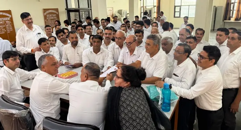 बहादुरगढ़ बार एसोसिएशन चुनाव में नौ उम्मीदवारों ने भरे पर्चे