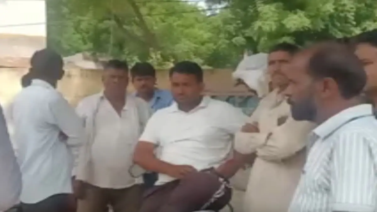 बहरोड़ में प्रागपुरा नगर पालिका के वार्ड 32 के प्रत्याशी की तलाश जारी