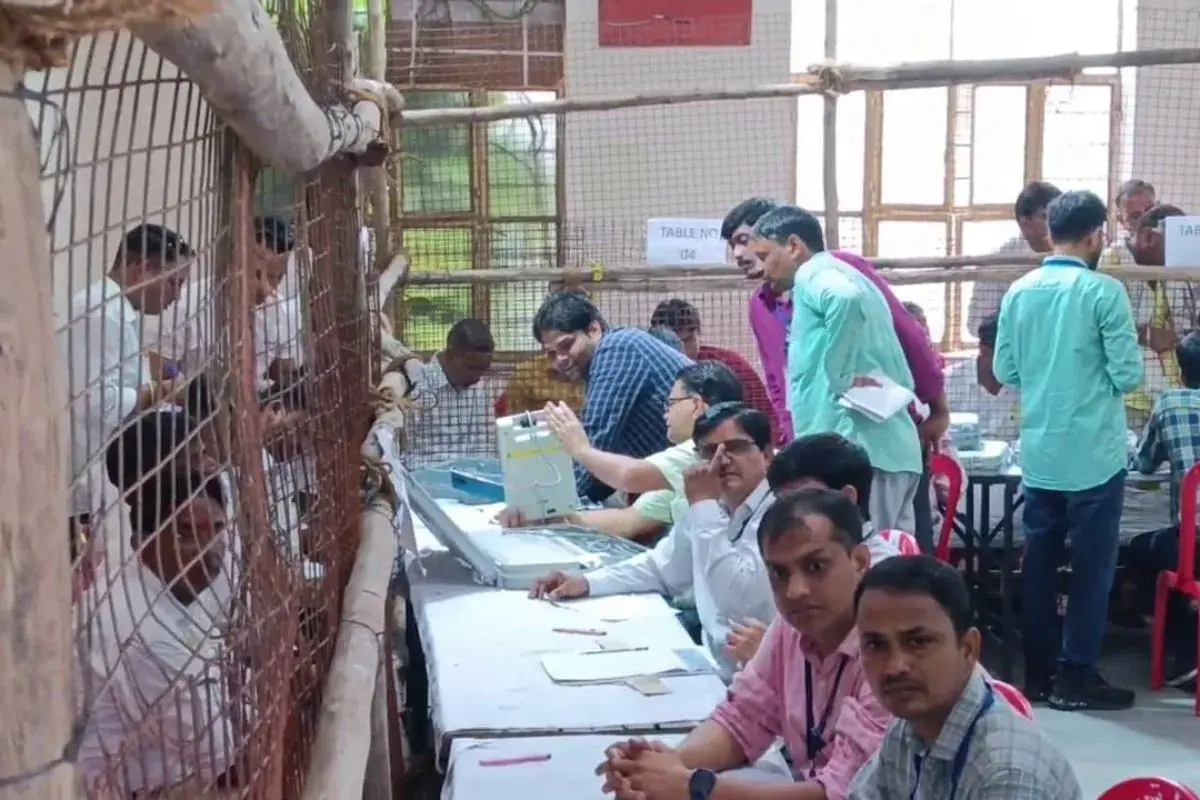 भरतपुर नगर निगम चुनाव का मतदान