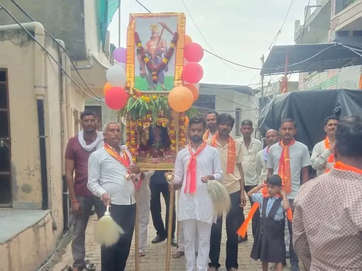 छीपाबड़ौद में भगवान धरणीधर का भव्य जन्मोत्सव मनाया गया