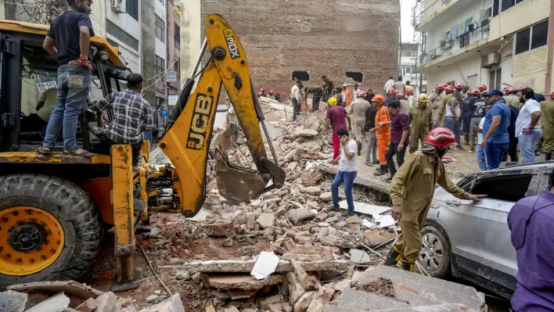 Delhi MCD orders sealing of illegal buildings above four floors
