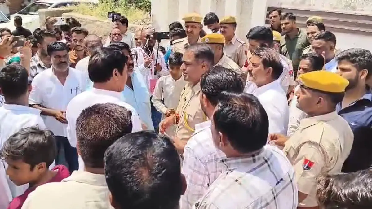डीडवाना मतदान केंद्र पर विवाद