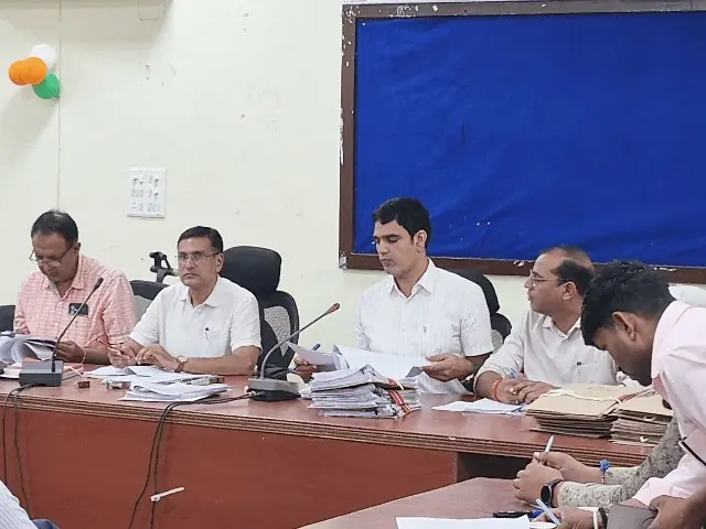 जालोर में 555 वार्डों के लिए 3,139 उम्मीदवारों ने नामांकन भरे