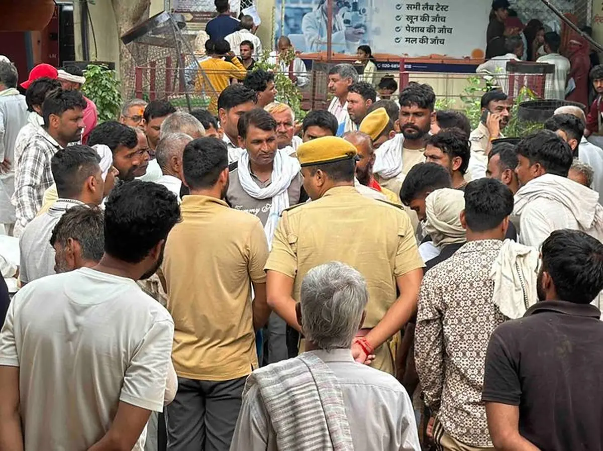 जमीन विवाद में फायरिंग, 60 साल के बुजुर्ग की मौत