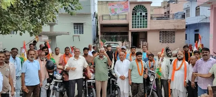 Foot procession departs from Jhintiya for Baba Ramdev darshan