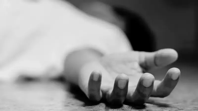 Young Woman Stabbed to Death at Lahori Gate Hotel, Lover Consumed Poison