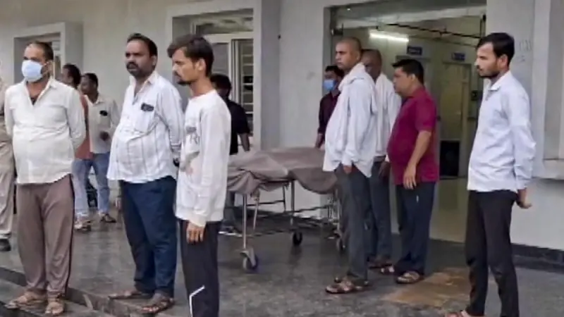 Nine Die After Consuming Spurious Liquor in Madhya Pradesh