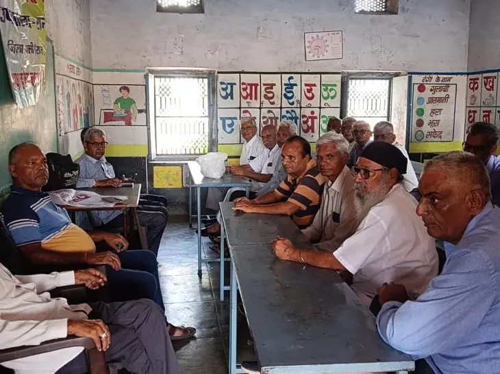 पाली में पेंशनर्स समाज ने कलेक्टर को दवाइयों व भवन की मांग भेजी