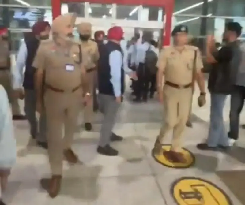 पंजाब पुलिस ने मोल्दोवा से अमृतपाल को प्रत्यर्पित कर बड़ी सफलता पाई