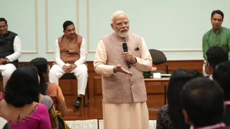 PM Modi urges teachers to identify student talents beyond books