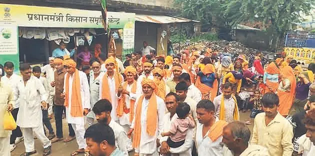 राहुवास में डिग्गी कल्याणजी महाराज की पदयात्रा