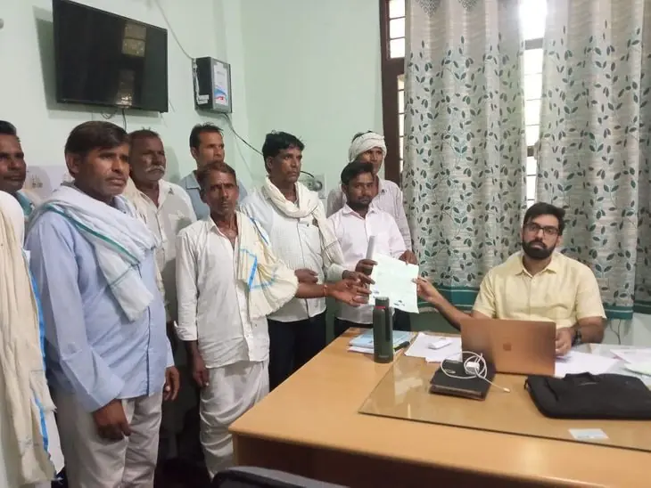 राजपुरिया गांव में चारागाह भूमि विवाद
