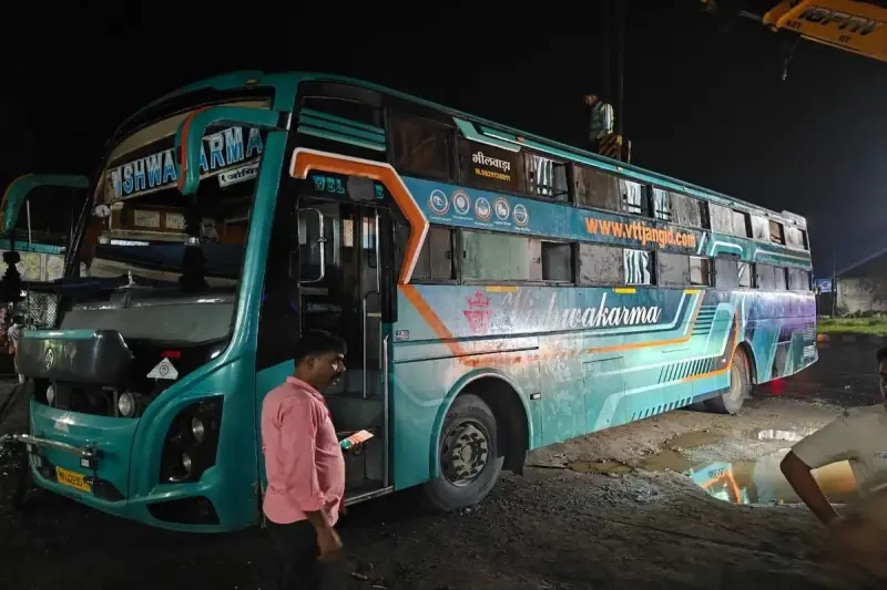 रतलाम के दो अलग-अलग हादसों में तीन घायल