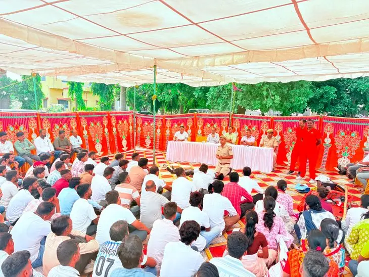 सलूंबर में नागरिक सुरक्षा स्वयंसेवकों की संपर्क परेड