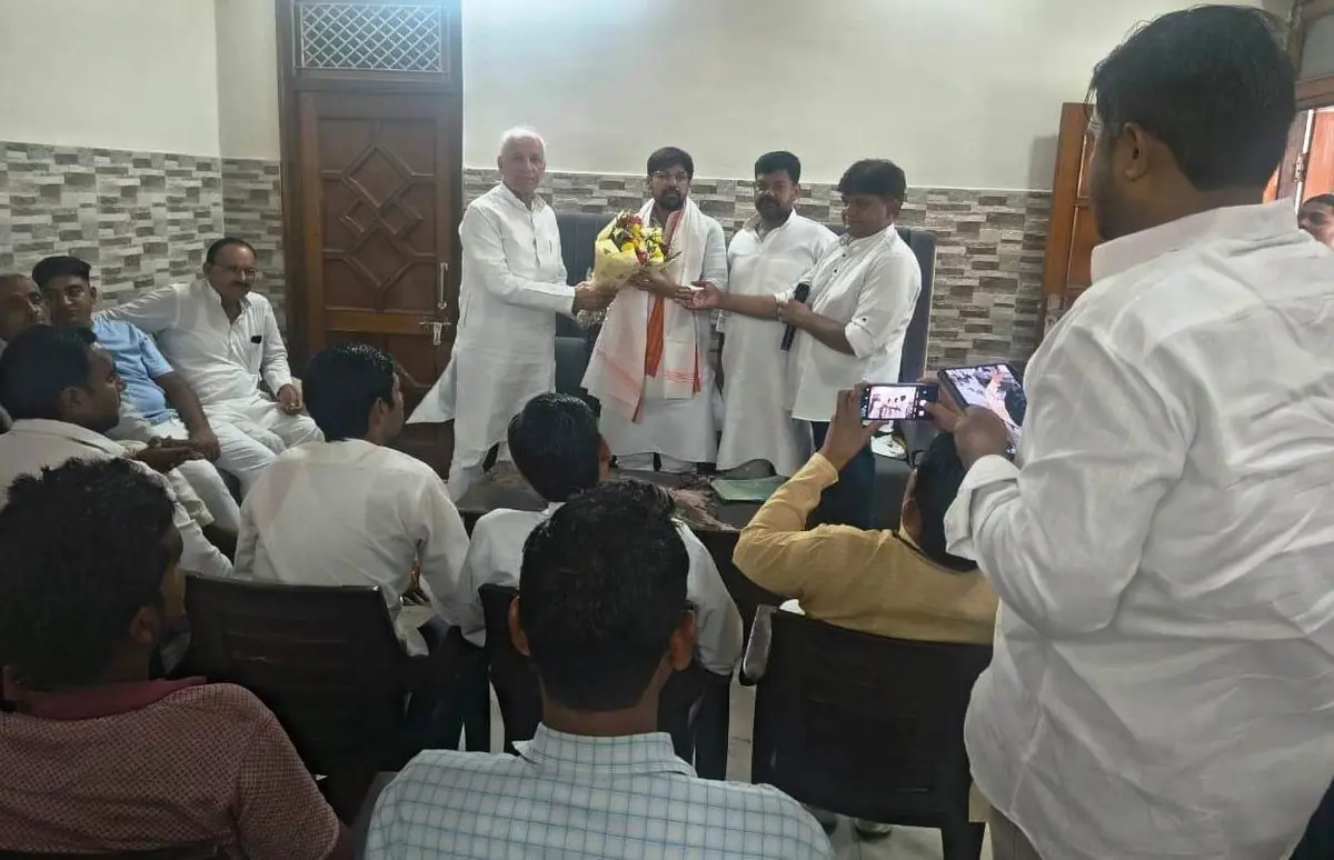 सर्वेश कुशवाहा बने काशी क्षेत्रीय उपाध्यक्ष, कार्यकर्ताओं ने किया स्वागत