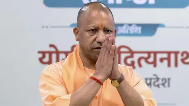 सीएम योगी 1051 करोड़ की परियोजनाओं के साथ मथुरा-वृंदावन दौरे पर