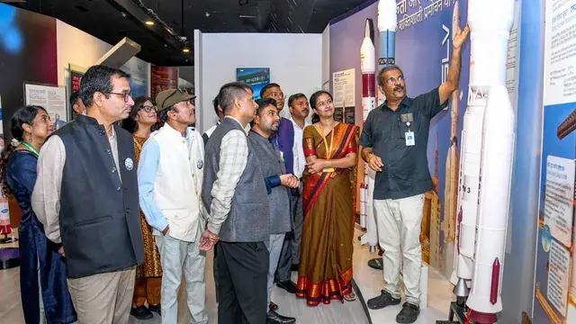 തുമ്പയിൽ നിന്ന് ആരംഭിച്ച ഇന്ത്യയുടെ ബഹിരാകാശ യാത്ര, ഇപ്പോൾ ചന്ദ്രനിലേക്ക് എത്താനുള്ള ഒരുക്കം