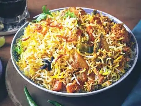 वेज बिरयानी रेसिपी | Veg Biryani Recipe in Hindi